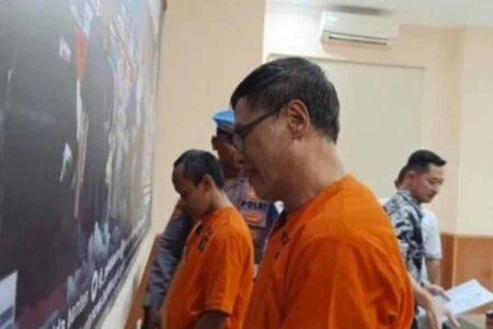 MA batalkan vonis bebas pelaku perdagangan cula badak Jawa. Kemenhut apresiasi putusan ini sebagai langkah tegas melindungi satwa langka Indonesia.