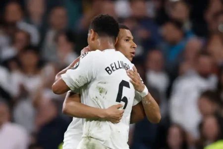 Gol Menit Akhir Jacobo Bawa Real Madrid Menang Dramatis atas Mallorca Real Madrid bangkit dari ketertinggalan dan menang dramatis 2-1 atas Mallorca lewat gol Jacobo di menit tambahan di Santiago Bernabéu.