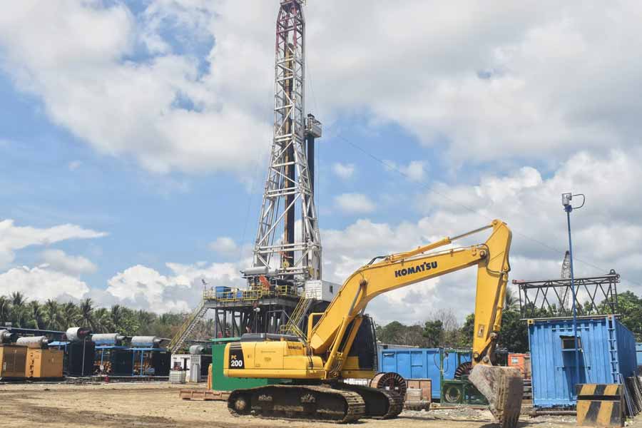 Pertamina Drilling Raih Penghargaan atas Operasi Pengeboran Tanpa Insiden di Sulawesi Pertamina Drilling raih penghargaan dari Pertamina EP Zona 13 atas keberhasilan operasi pengeboran tanpa insiden di lima sumur wilayah Sulawesi.