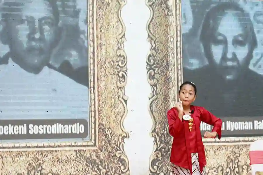 Lomba baca puisi Bung Karno, Aku Melihat Indonesia