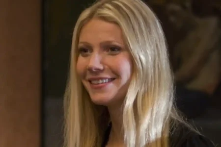 Gwyneth Paltrow Ungkap Momen Emosional di Balik Perceraian dengan Chris Martin Gwyneth Paltrow saat membintangi film Two Lovers (2008)