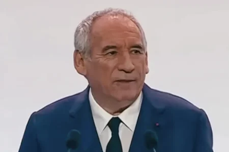 Kesepakatan Dagang AS-UE Dinilai Tidak Seimbang, Prancis dan Hungaria Lontarkan Kritik Tajam Perdana Menteri Prancis, Francois Bayrou