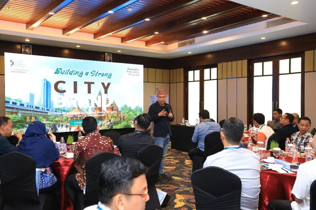 Banyuwangi Jadi Laboratorium City Branding. Puluhan Daerah Antusias Ikut Belajar program Executive Education Program (EEP) yang dihelat oleh City Branding Institute.