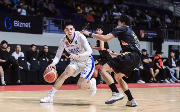Satria Muda Bungkam Dewa United di Final IBL All Indonesian 2025 Game 1