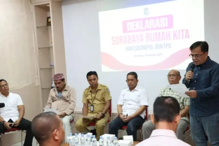 FPK dan Pemkot Surabaya ajak warga menjaga kondusivitas kota, tolak anarkisme, serta perkuat PAM Swakarsa demi keamanan dan ketertiban kampung.