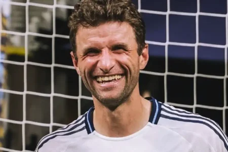 Debut Manis Thomas Müller: Cetak Penalti Dramatis, Bawa Vancouver Whitecaps Kalahkan St. Louis City Thomas Müller, pahlawan Vancouver Whitecaps lewat gol penalti menit akhir ke gawang St. Louis City (sumber foto: facebook @whitecapsfc)