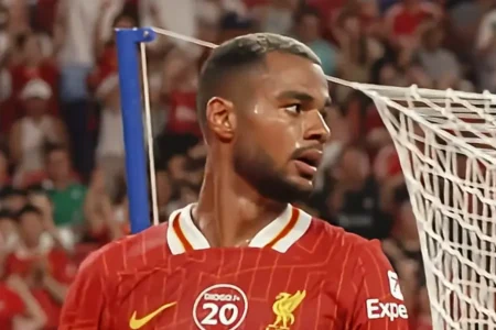 Liverpool Kalahkan Athletic Club 3-2, Gakpo Cetak Dua Gol dalam Laga Pra-Musim yang Dramatis Cody Gakpo