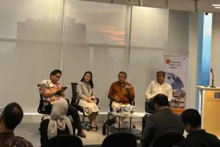 Strategi Dagang Netral: Indonesia Diuntungkan di Tengah Perang Dagang AS–China Diskusi publik 'Antara Amerika dan China: Indonesia di Era Perang Dagang Trump 2.0'
