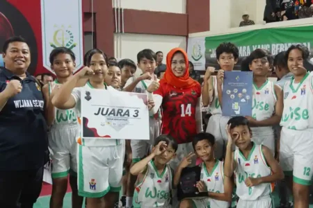 Penutupan Kajari Cup 2025 di GOR Seni Majapahit.