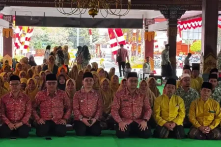 Pemkab Mojokerto rayakan HUT RI ke-80 dengan Sema’an Al-Qur’an untuk menyatukan semangat kebangsaan, religius, dan cinta tanah air.