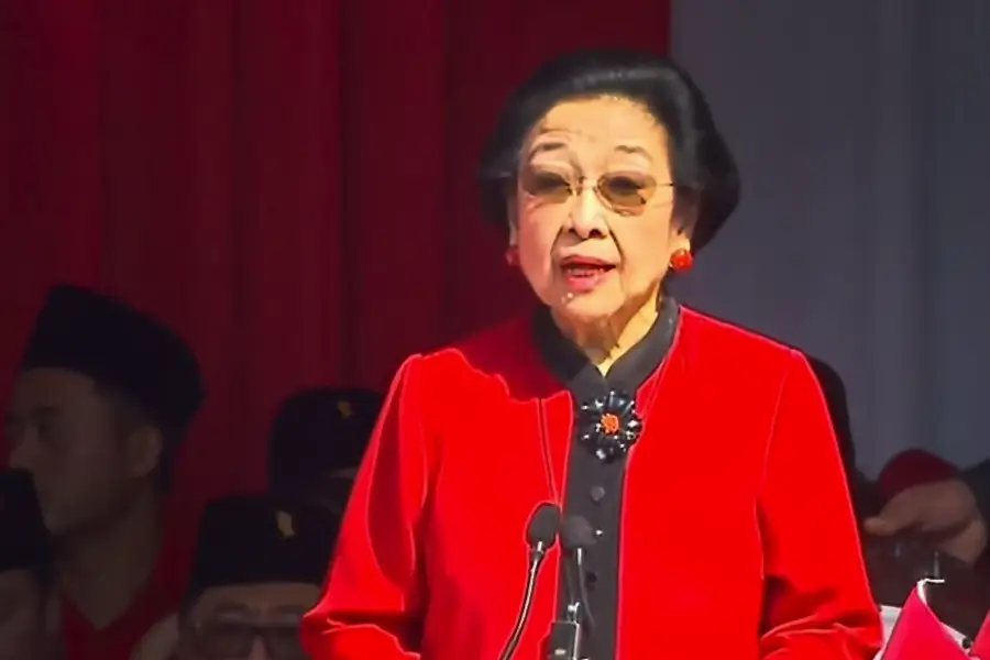 Megawati: Kemerdekaan Bukan Titik Akhir, Tapi Jembatan Emas untuk Bangsa Indonesia Ketua Umum PDI Perjuangan Megawati Soekarnoputri,