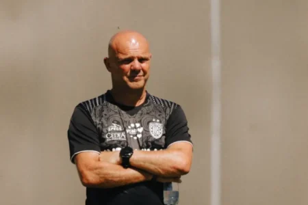 Bali United Gagal Menang di Ternate, Langsung Fokus Lawan Persebaya di BRI Liga 1 2025/26 Johnny Jansen (foto: Bali United)