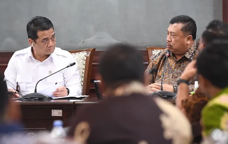 Wamen Desa Berikan Arahan Bupati Jombang Tentang Integrasi BUMDes dan Kopdes Merah Putih foto beritajatim.id