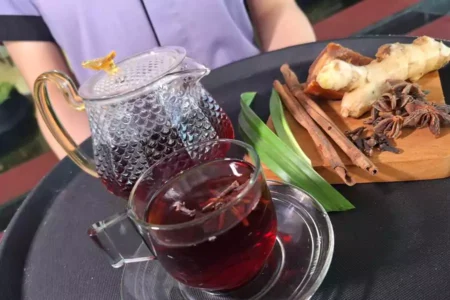 Swiss Bellin Tunjungan Hadirkan Parade Minuman Tradisional Khas Nusantara Dan Promo Kamar Menarik