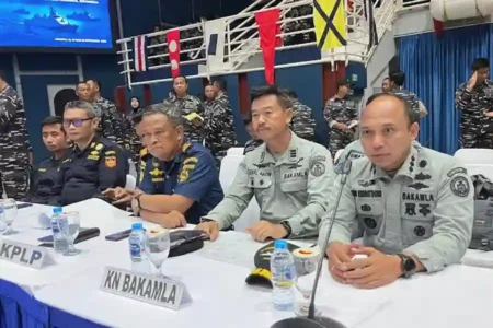 Bakamla RI ikut TFG persiapan Sailing Pass HUT ke-80 TNI, libatkan 51 KRI, 26 pesawat udara, dan ribuan personel di Teluk Jakarta.