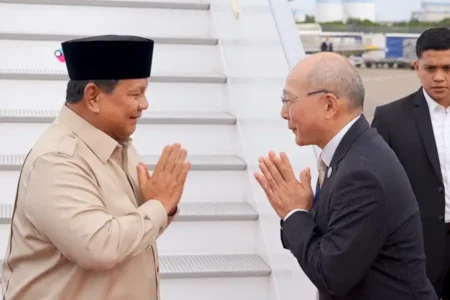 Presiden Prabowo Subianto tiba di Osaka untuk menghadiri Expo 2025 dan meninjau Paviliun Indonesia yang mengusung konsep Tri Hita Karana.