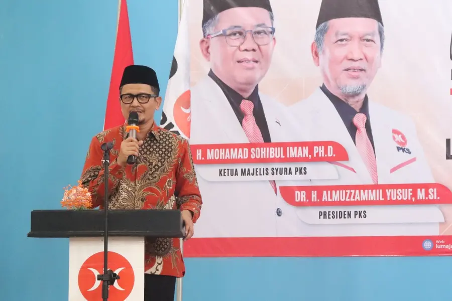 Musda VI PKS Lumajang: Amin Ak Tekankan Politisi Harus Bermanfaat bagi Rakyat Amin Ak, Anggota DPR RI Fraksi PKS