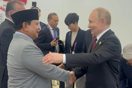 Presiden Prabowo bertemu Presiden Rusia Vladimir Putin di Beijing