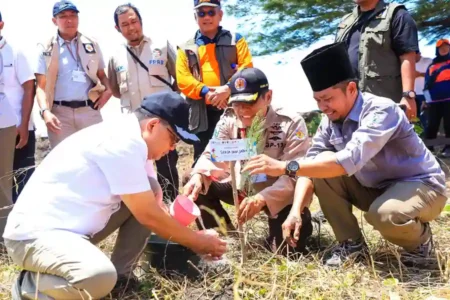 Sekretaris Daerah Provinsi Jawa Timur, Adhy Karyono