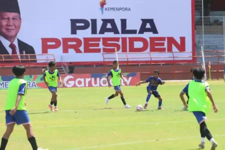 Surabaya kembali jadi tuan rumah Piala Presiden U-12 dan U-15 pada 28 September–2 Oktober 2025, ajang pembinaan atlet muda sekaligus sport tourism.