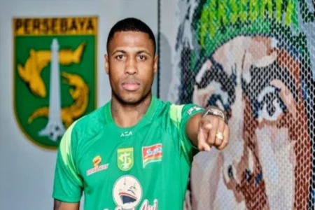 Eduardo Perez Soroti Adaptasi Diego Mauricio di Persebaya: Masih Perlu Waktu Menyatu dengan Tim Diego Mauricio