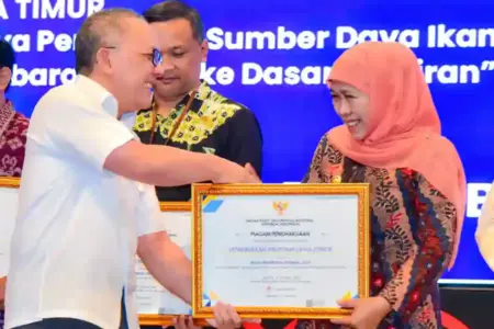Jawa Timur menerima penghargaan BRIDA/BAPPERIDA Optimal 2025 dari BRIN untuk optimalisasi potensi dan solusi masalah daerah berbasis riset.