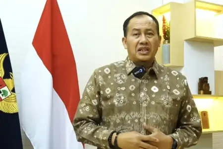 Ketua BPKN RI Mufti Mubarok