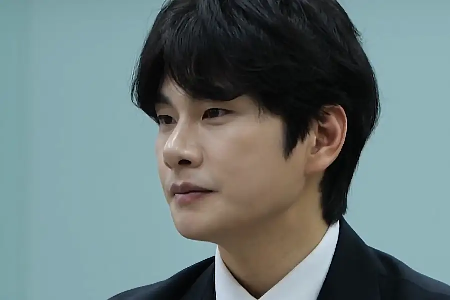 Lee Yi-kyung Dituduh Terlibat Skandal Chat Mesum, Agen Ancam Lakukan Langkah Hukum Lee Yi-kyung