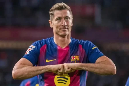 Barcelona Siapkan Rp1,1 Triliun untuk Datangkan Pengganti Robert Lewandowski dari Borussia Dortmund Robert Lewandowski (sumber foto: instagram @_rl9)