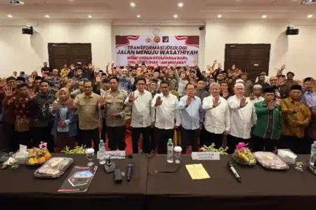 Densus 88 gelar program deradikalisasi bagi eks Jamaah Islamiyah NTB, dorong ideologi moderat dan kesetiaan terhadap NKRI.
