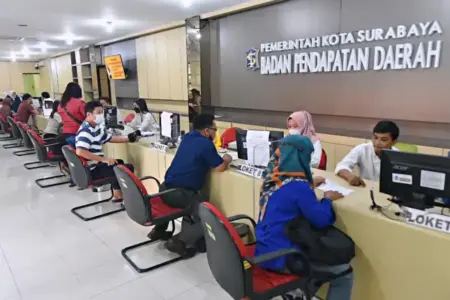 Pemkot Surabaya beri diskon BPHTB hingga 40 persen dan hapus denda PBB selama November 2025 dalam rangka peringatan Hari Pahlawan.