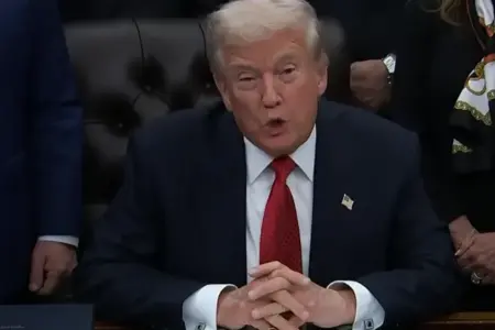 Donald Trump Tanda Tangani RUU Pendanaan Pemerintah, Akhiri Shutdown Terpanjang dalam Sejarah AS Presiden AS Donald Trump