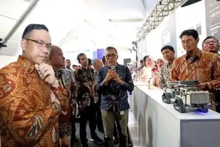 Elnusa Luncurkan Brick Vibroseis, Miniatur Inovatif untuk Permudah Pemahaman Teknologi Seismik Elnusa memperkenalkan Brick Vibroseis, miniatur inovatif berbasis Lego untuk mempermudah visualisasi teknologi seismik bagi publik dan pemangku kepentingan.