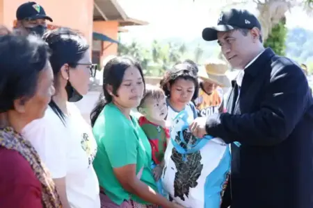 Pemerintah pusat memulihkan 40 ribu hektare sawah terdampak banjir di Sumut, Aceh, dan Sumbar, termasuk bantuan benih dan alsintan tanpa biaya bagi petani.