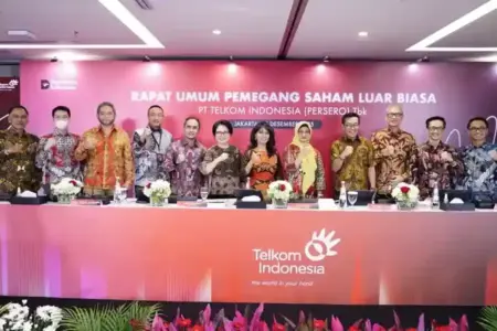 RUPSLB Telkom Setujui Spin-off Infrastruktur Fiber ke InfraNexia, Perkuat Transformasi Digital Nasional RUPSLB Telkom menyetujui spin-off bisnis Wholesale Fiber ke InfraNexia serta perubahan pengurus guna memperkuat transformasi digital dan efisiensi bisnis.