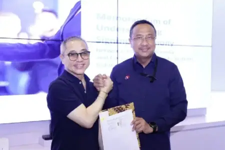 Telkom Jalin Kerja Sama Strategis dengan CCSI untuk Pengembangan Jaringan Kabel Laut SUB-2 Telkom dan CCSI teken MoU untuk pengembangan jaringan kabel laut SUB-2, meningkatkan konektivitas digital dan efisiensi investasi. Kolaborasi ini mendukung pertumbuhan ekonomi digital.
